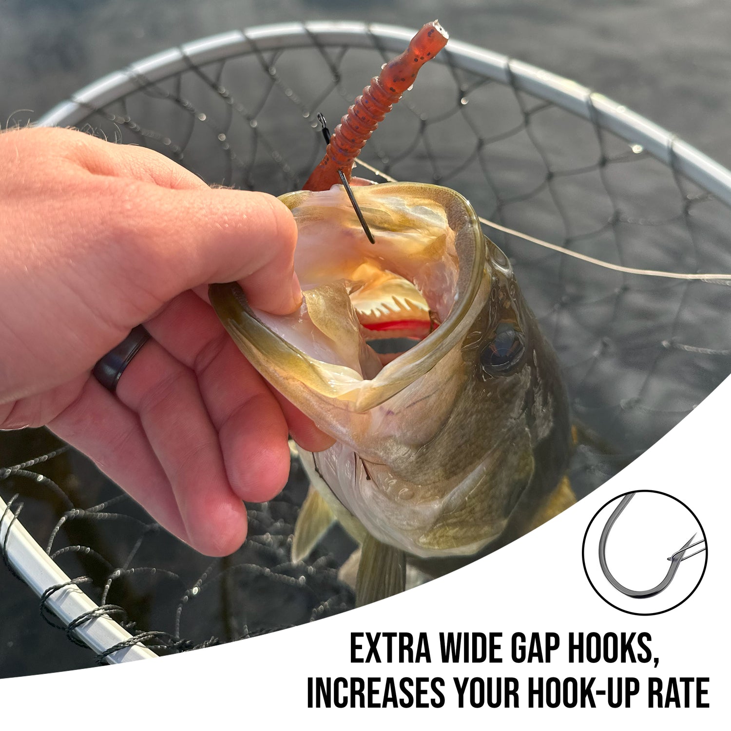 crowding the gap fish hook baiting Reaction Tackle Wide Gap Wacky Hooks (25-PACK) #2/0 / Wire Weed Guard
